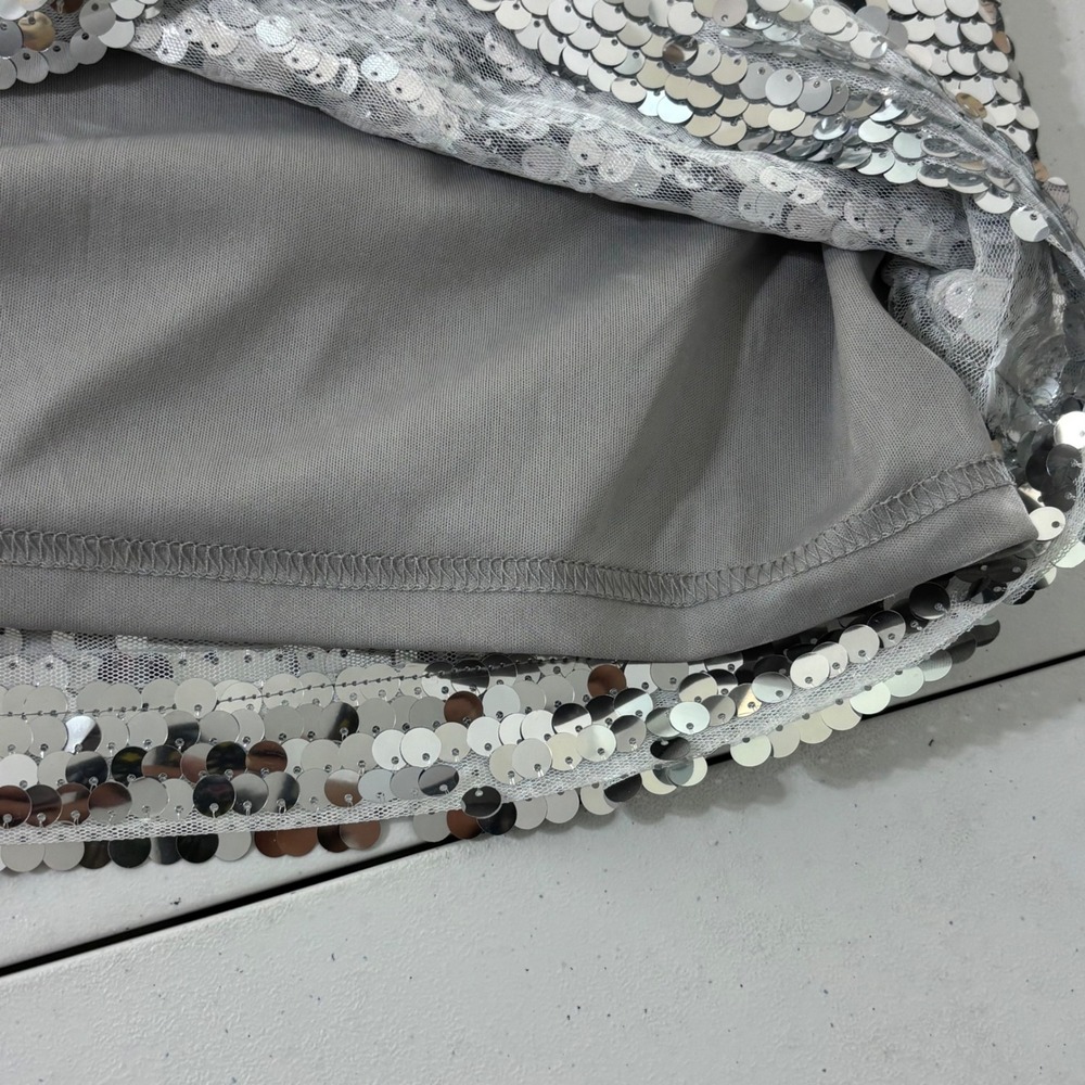 AURA Silver Sequin Tank Top Disco Glam Bow-Tie Shoulder Festival Concert Women M - Picture 7 of 10